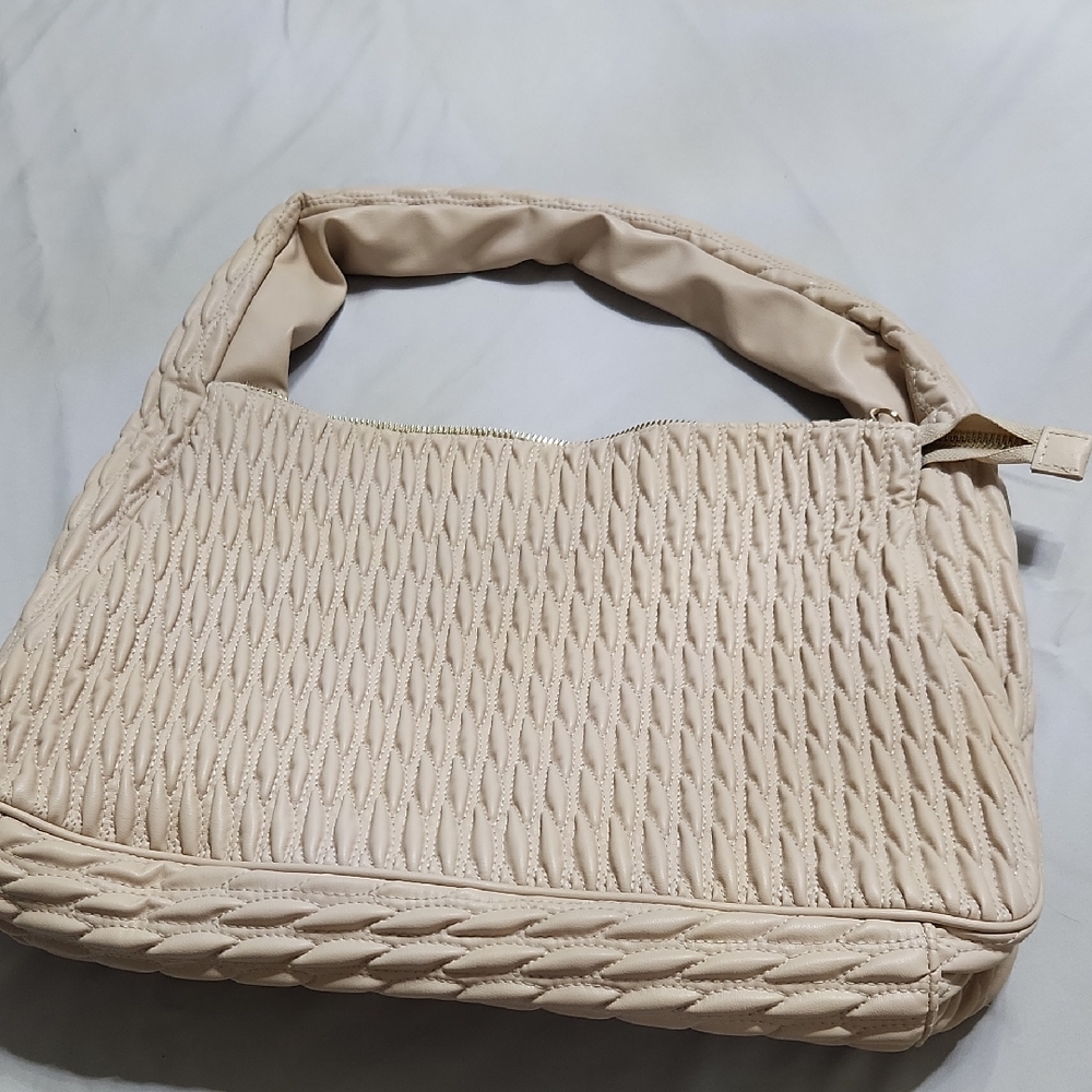 H&M Cream Textured Shoulder Bag